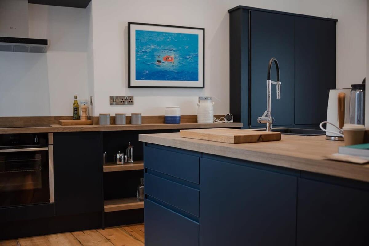 Spacious Lanes With Roof Terrace Apartment Norwich